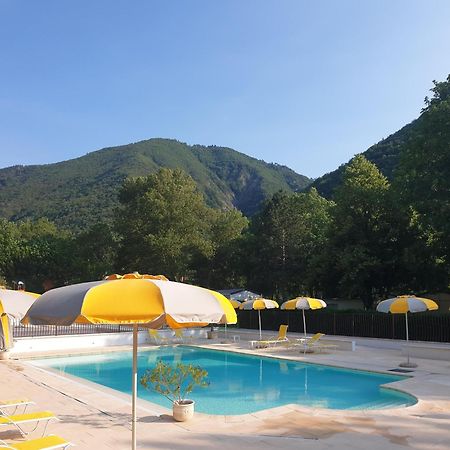 Les Eaux Chaudes Hotel Digne-les-Bains Exterior foto