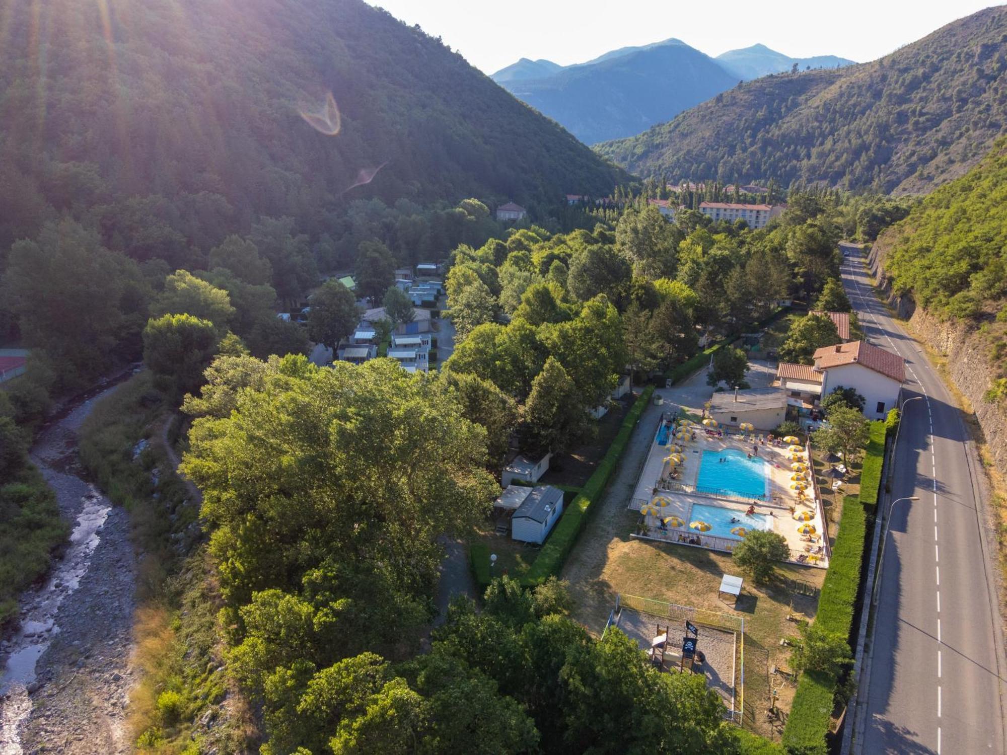 Les Eaux Chaudes Hotel Digne-les-Bains Exterior foto